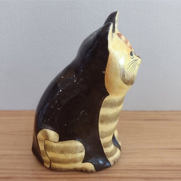 Vintage Archana Handicrafts Paper Mache Sitting Tabby Cat Figurine Hand Painted - Picture 4 of 7